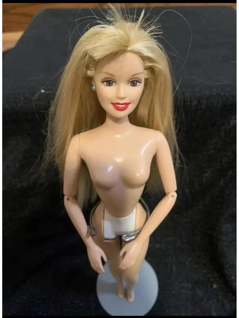 Barbie Generation Girl With Accessories Mint 1998 W all accessories & 2 Outfits